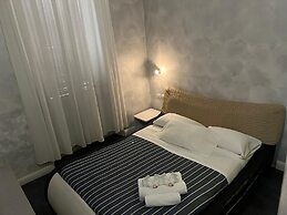 Glamour Spanish Steps