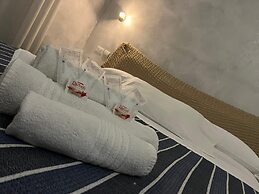 Glamour Spanish Steps