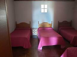 Casas Rurales Amparo Las Hayas