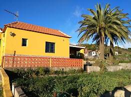 Casas Rurales Amparo Las Hayas