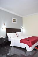Chariot Hotel