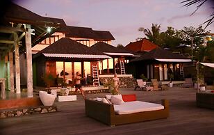 The Palms Ceningan Hotel