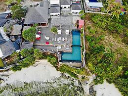 The Palms Ceningan Hotel