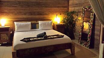 The Palms Ceningan Hotel