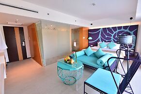 Hue Hotels and Resorts Boracay Managed by HII