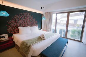 Hue Hotels and Resorts Boracay Managed by HII