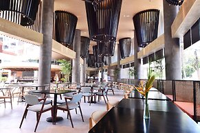 Hue Hotels and Resorts Boracay Managed by HII