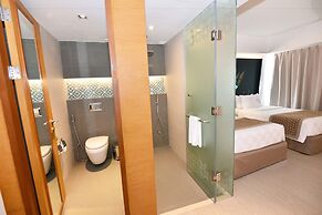 Hue Hotels and Resorts Boracay Managed by HII