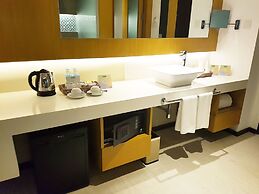 Hue Hotels and Resorts Boracay Managed by HII