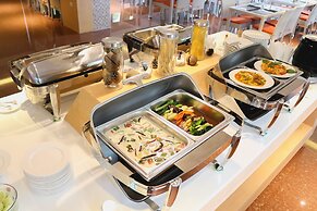 Maverick Ratchada Hotel