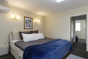 Taupo Thermal Motel & Spa