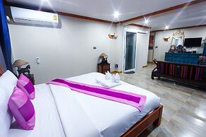 Sripoom Boutique House