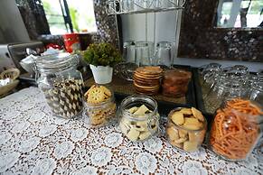 Sripoom Boutique House