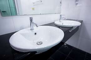 Sripoom Boutique House