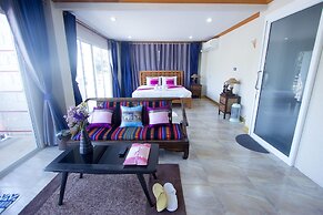 Sripoom Boutique House