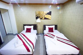 Sripoom Boutique House