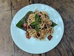 Secret Garden Pool Villa