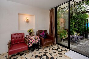 Secret Garden Pool Villa