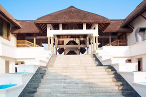 Le Pondy Beach & Lake Resort