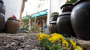 1928 Suimmaru Hanok Guesthouse