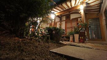 1928 Suimmaru Hanok Guesthouse