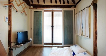 1928 Suimmaru Hanok Guesthouse