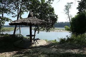 Jungle Villa Resort