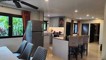 Baan Santhiya Private Pool Villas