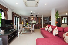 Baan Santhiya Private Pool Villas