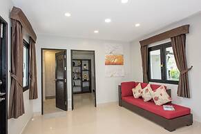 Baan Santhiya Private Pool Villas