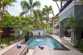Baan Santhiya Private Pool Villas