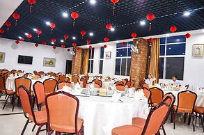 Chinese Business Hotel