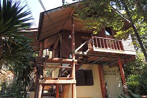 Thanyarat Resort and Organic Farm