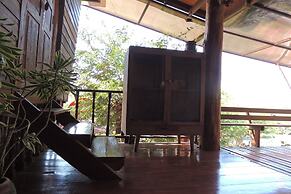 Thanyarat Resort and Organic Farm