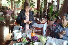 Thanyarat Resort and Organic Farm