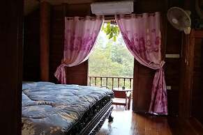 Thanyarat Resort and Organic Farm