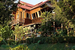 Thanyarat Resort and Organic Farm