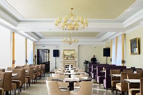 Hotel Argo