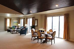 Kentucky Grand Hotel & Spa