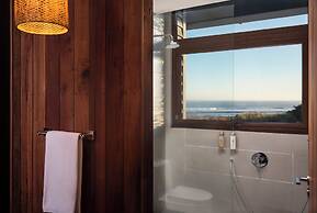Hotel Alaia