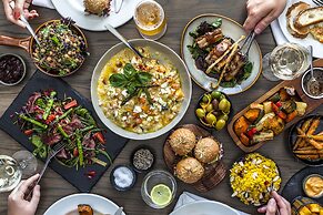 Crowne Plaza Christchurch by IHG