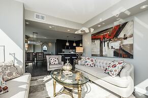 QuickStay - Premium 2bdrm in Yorkville (Yonge & Bloor)