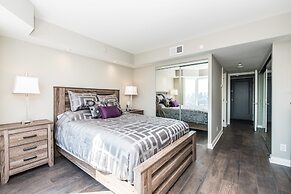 QuickStay - Premium 2bdrm in Yorkville (Yonge & Bloor)