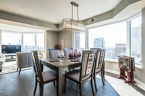 QuickStay - Premium 2bdrm in Yorkville (Yonge & Bloor)