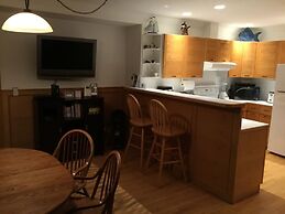 Orca Lodge