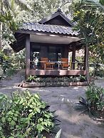 Phayam Coconut Beach Resort