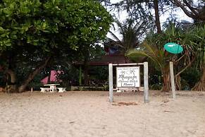 Phayam Coconut Beach Resort