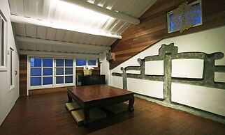 Sai Kau Kin Private House