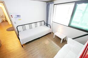 Liz's House - Hostel