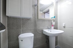 Liz's House - Hostel